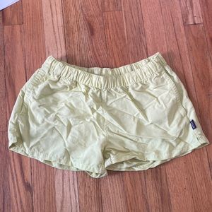 Patagonia Baggies (bright yellow/green, medium)